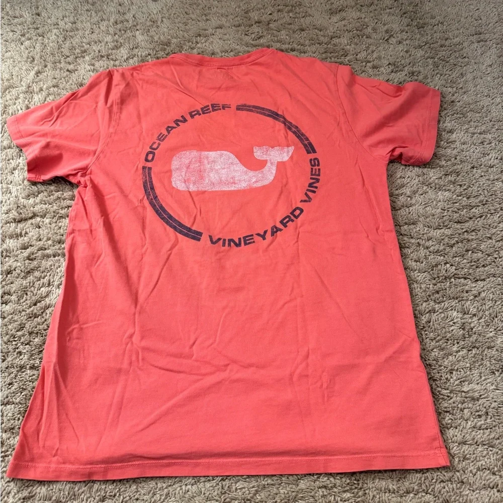 Vineyard Vines Salmon Color T Shirt Size Medium (M) - Picture 2 of 2